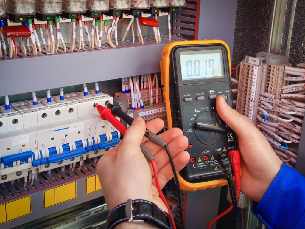 electrical-maintenance-1024x768